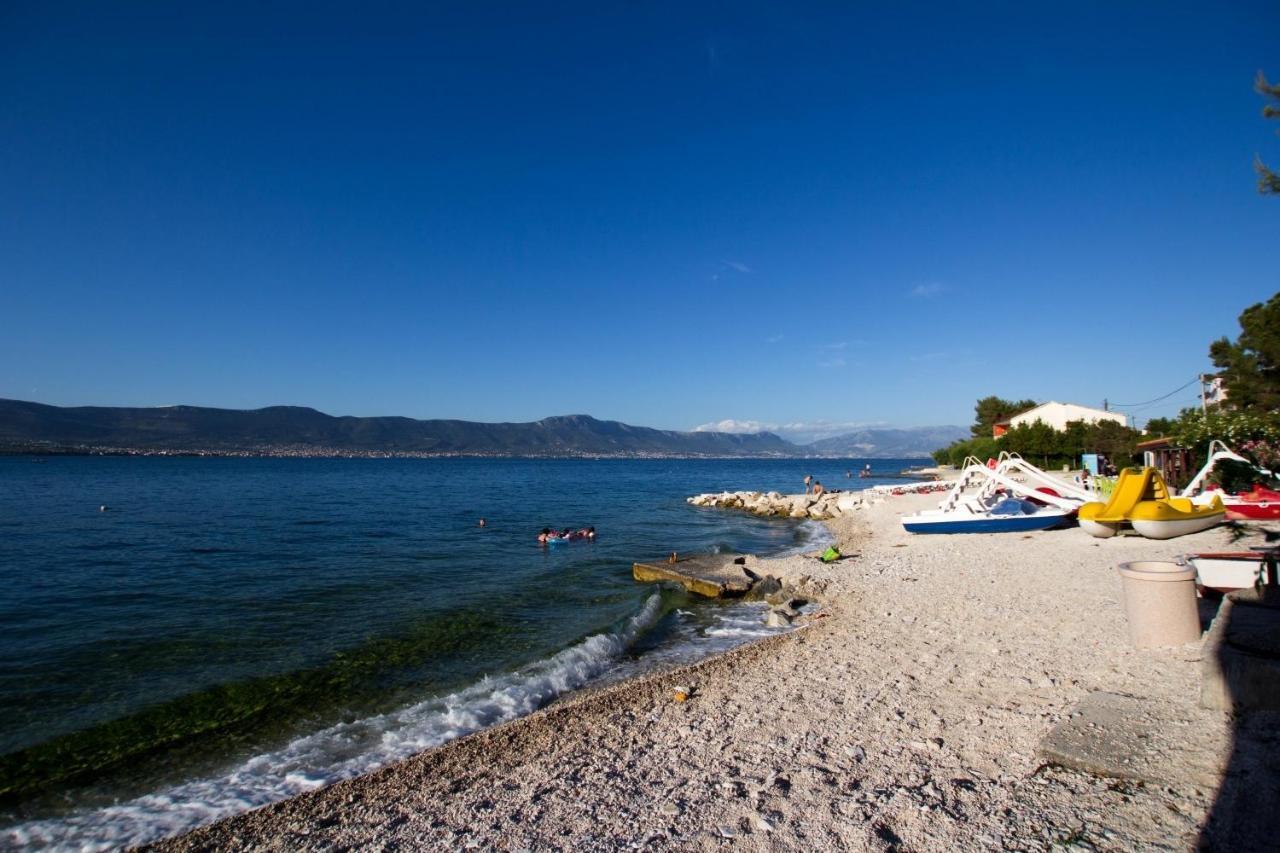 Apartments David - 20M From The Beach With Parking Trogir Extérieur photo